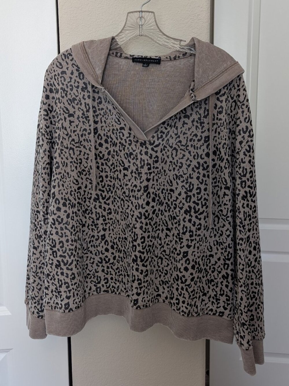 NWOT - Jane and Delancey Leopard Print Pullover Hoodie - Size L